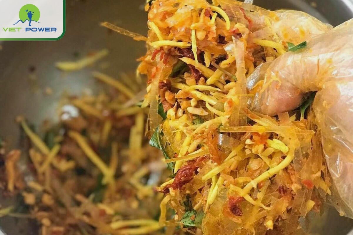 Banh Trang Tron 