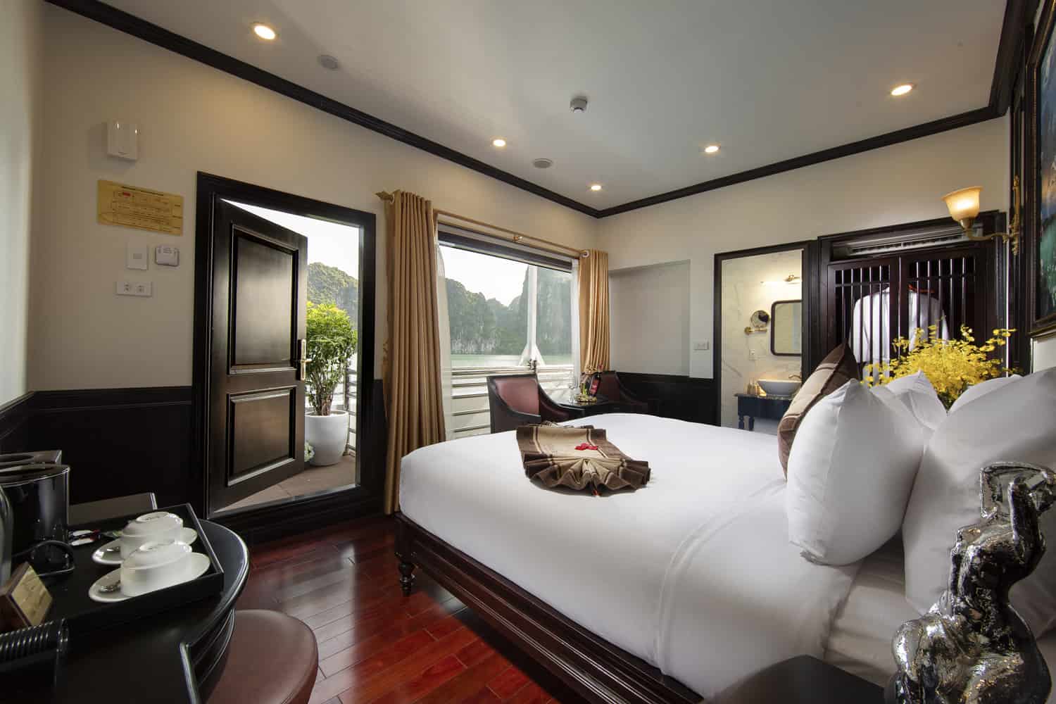 ATHENA ELEGANT SUITE