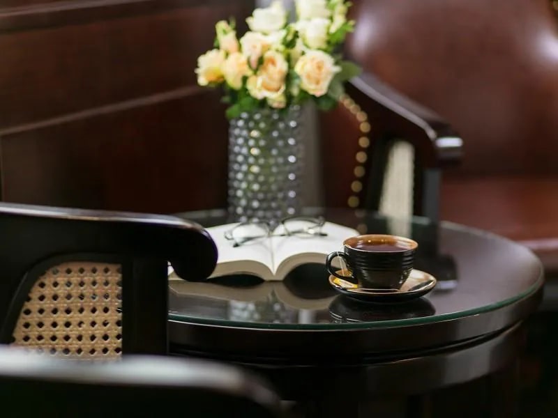 Noble Suite