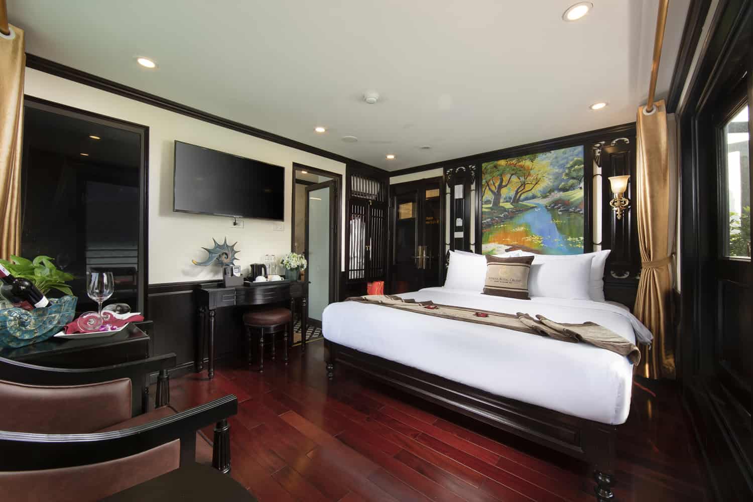 ATHENA PREMIUM SUITE