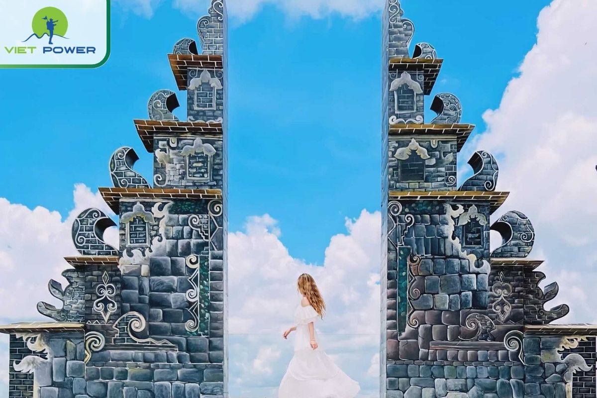 Bali Heaven Gate