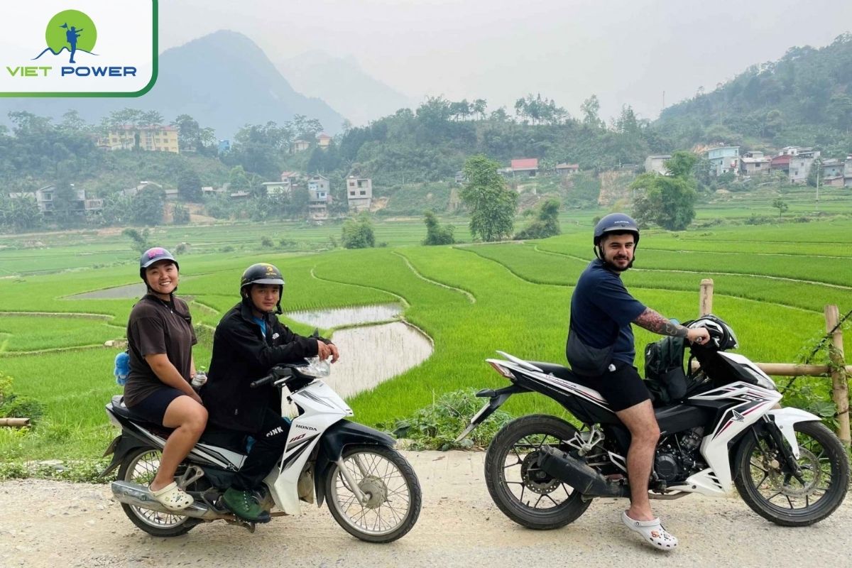 Motorbike from Sapa town to Moana Sapa