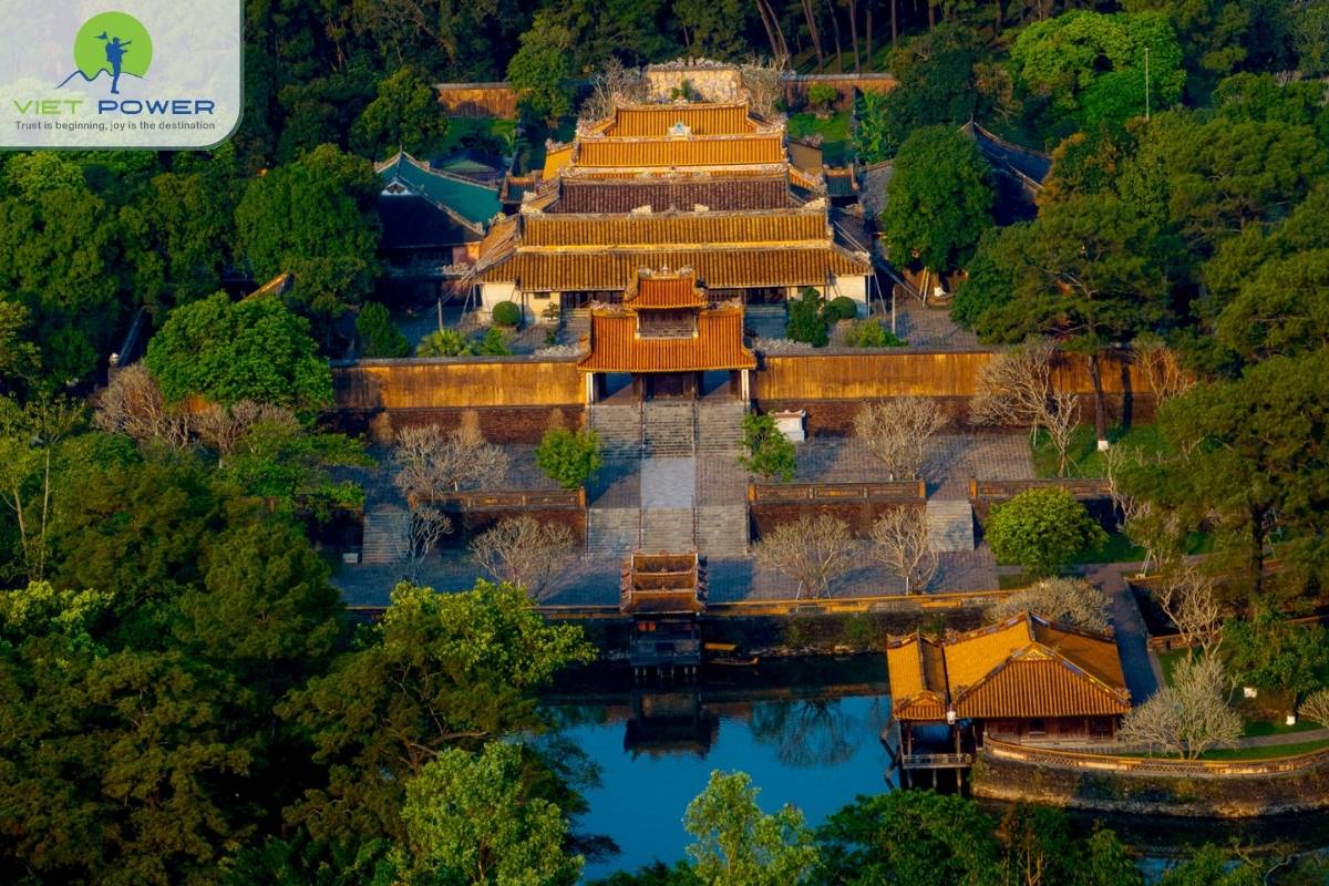(13) HUE & HOI AN 