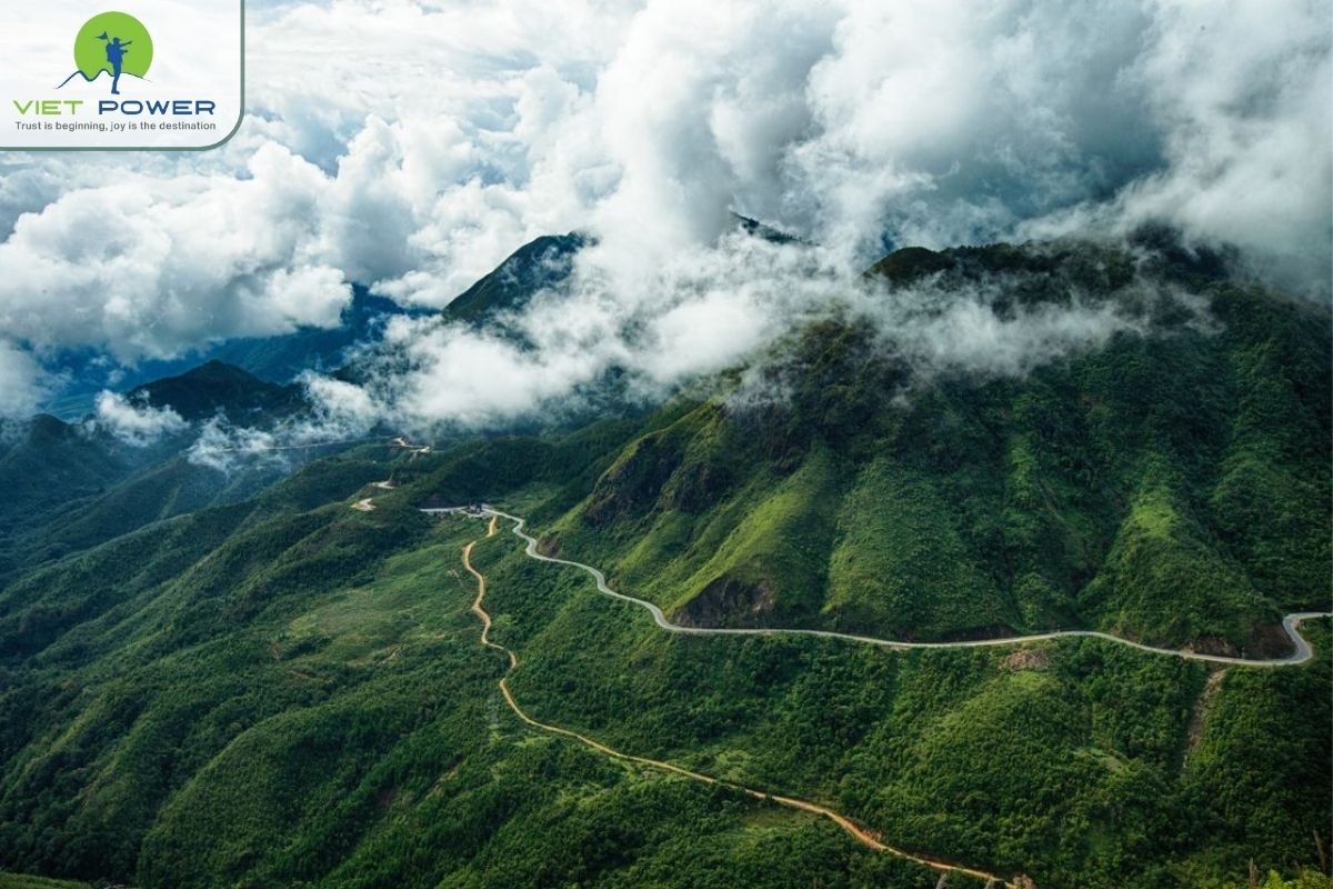 (14) Mountain In Northern Vietnam