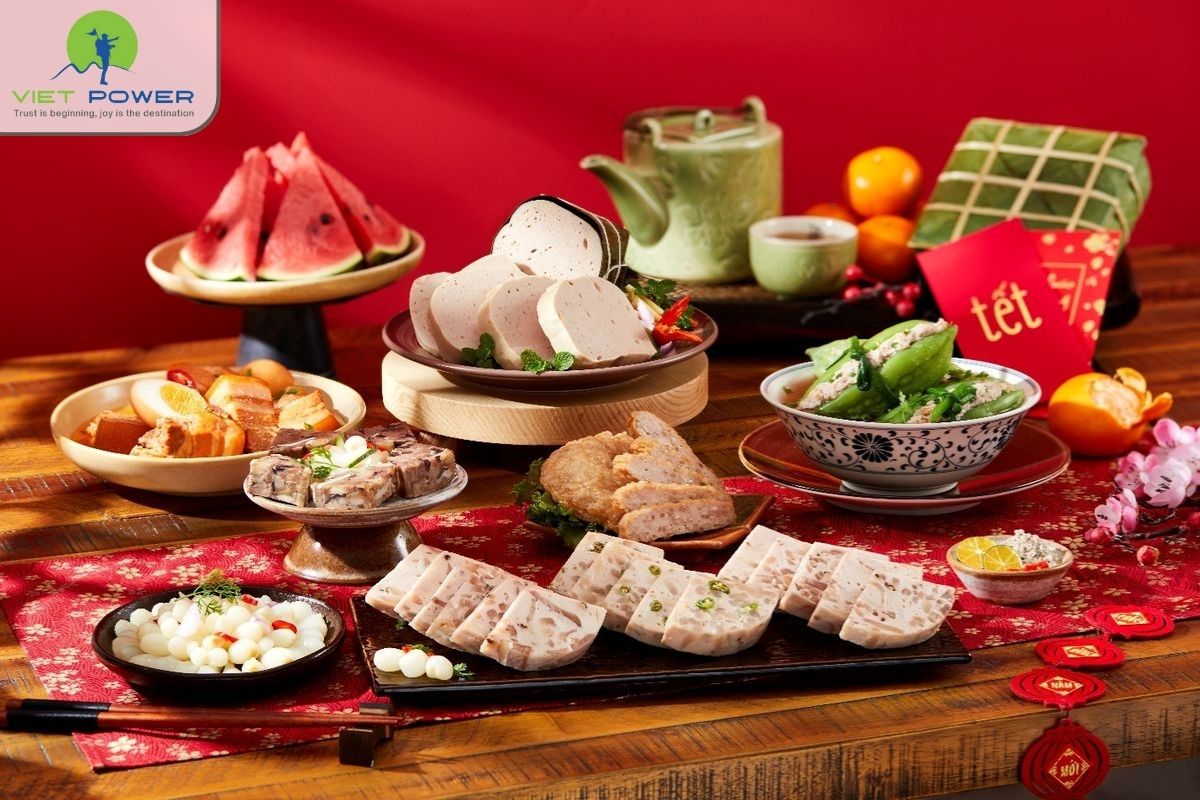 (2) lucky food