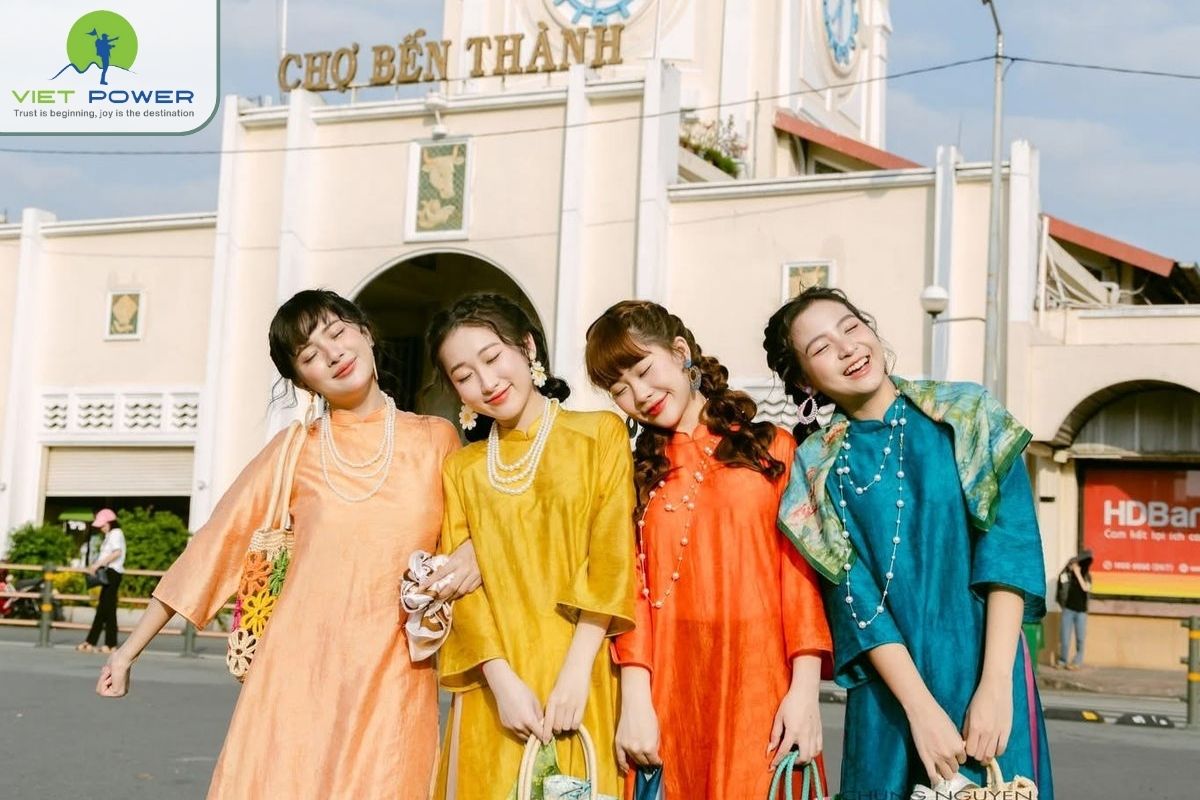 (7) Ao dai