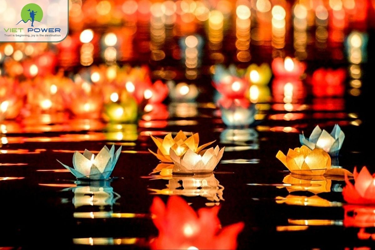 (8) Hội An