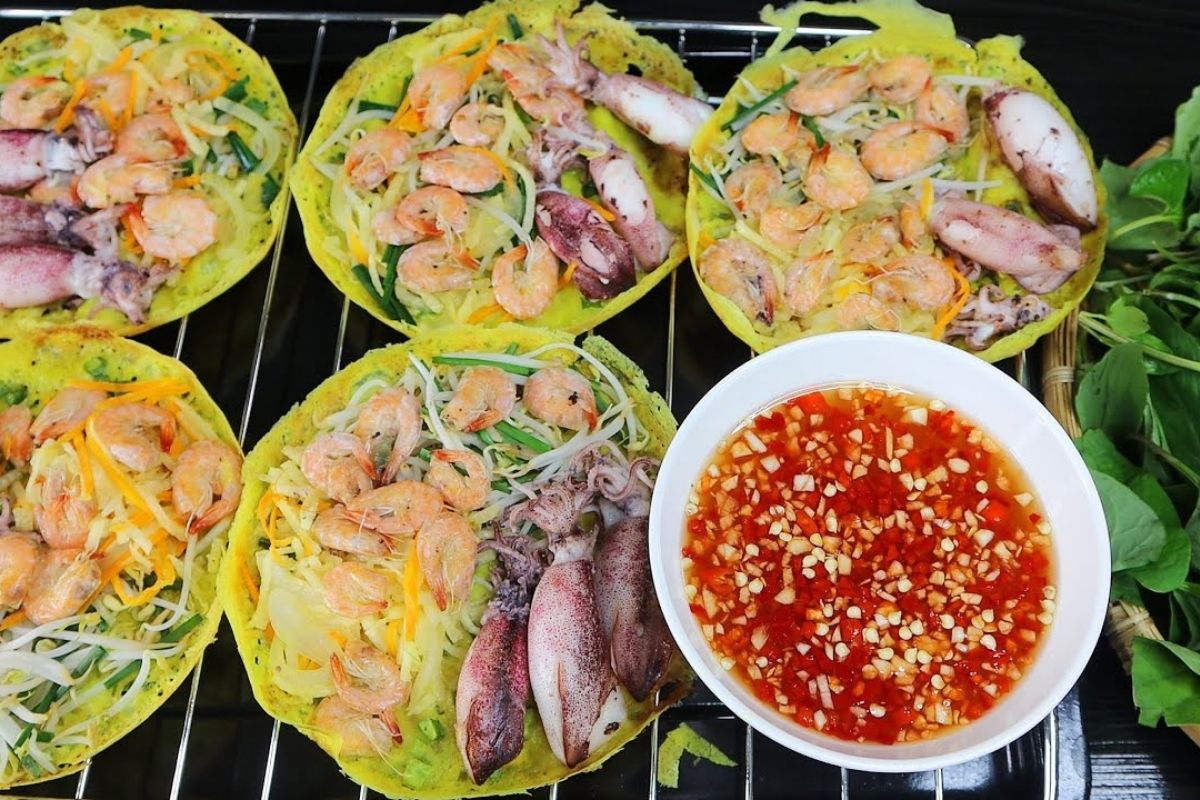 Banh xeo muc
