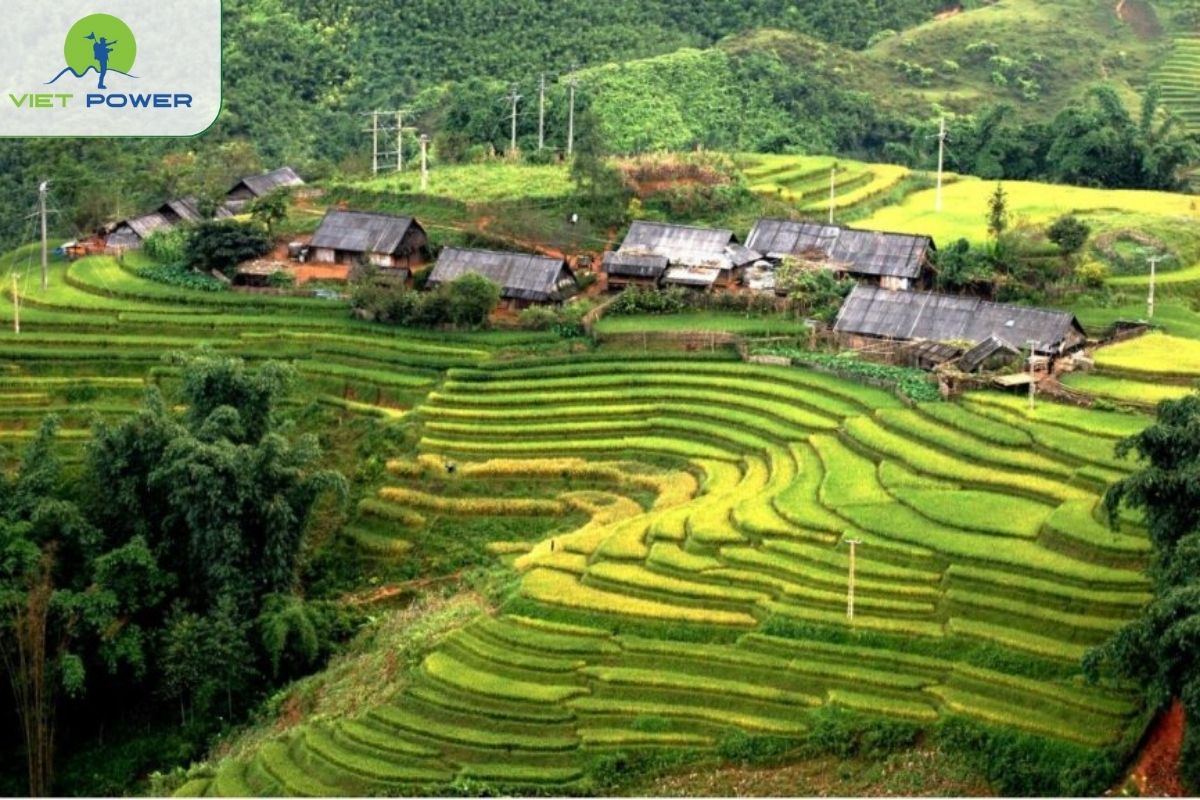 Ta Phin Village