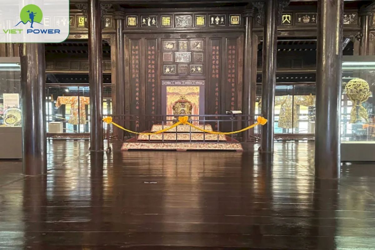 Long An Palace