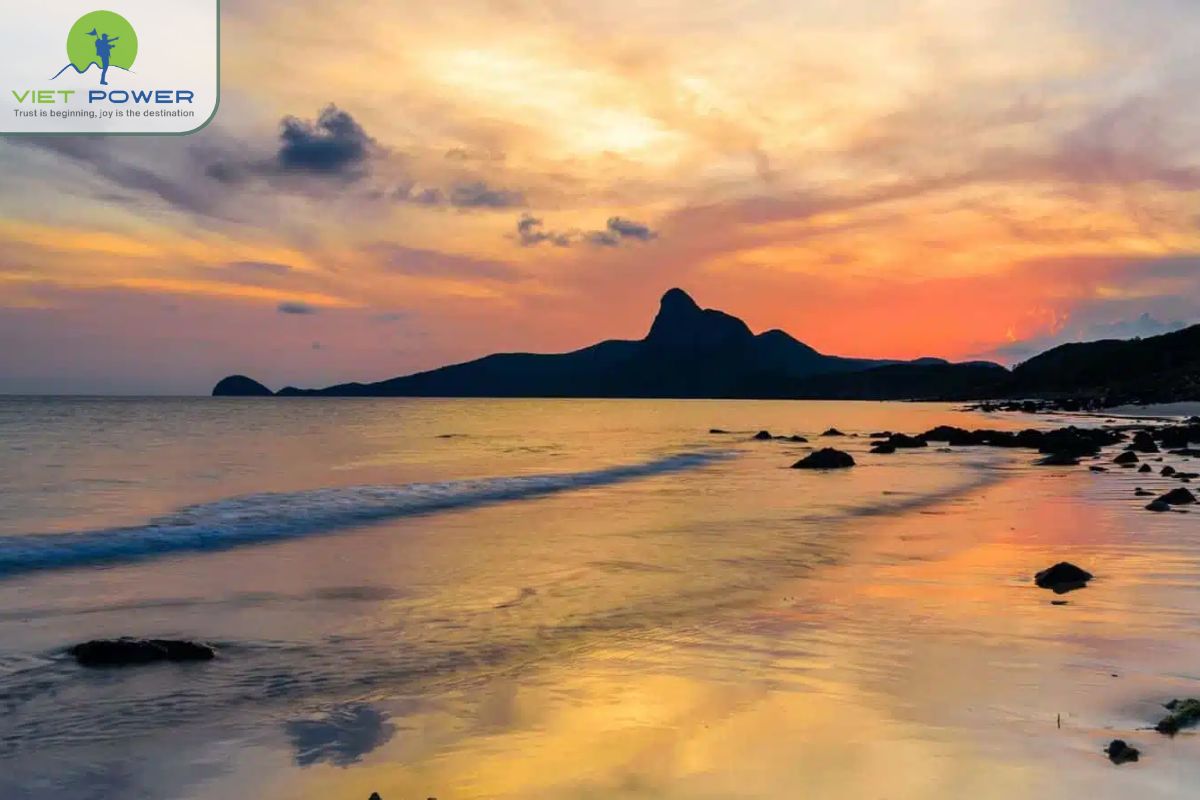 Con Dao Island (2)