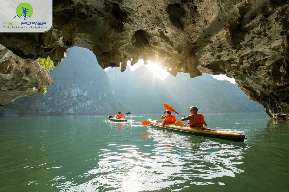 Ha Long Bay The Complete Guide to Vietnam's Natural Wonder (8)