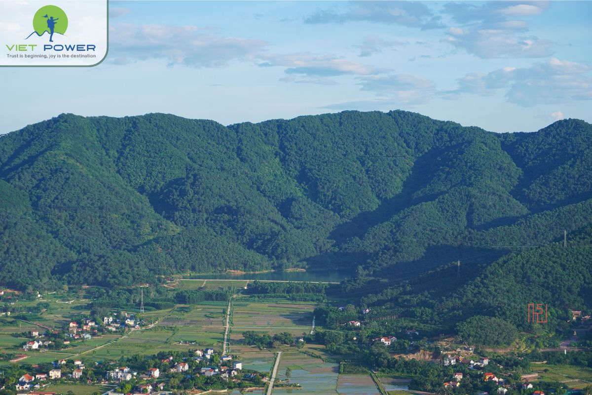 Ham Lon Mountain – Easy Hiking Near Hanoi