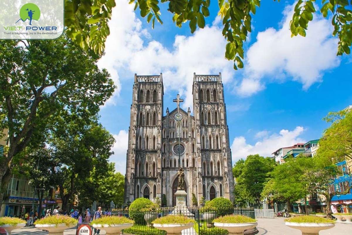 Hanoi-St. Joseph’s-Cathedral (2)