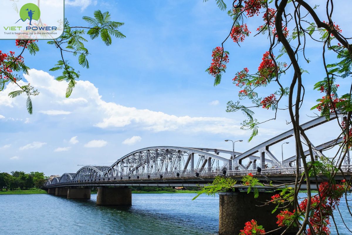 Hue in February (7)