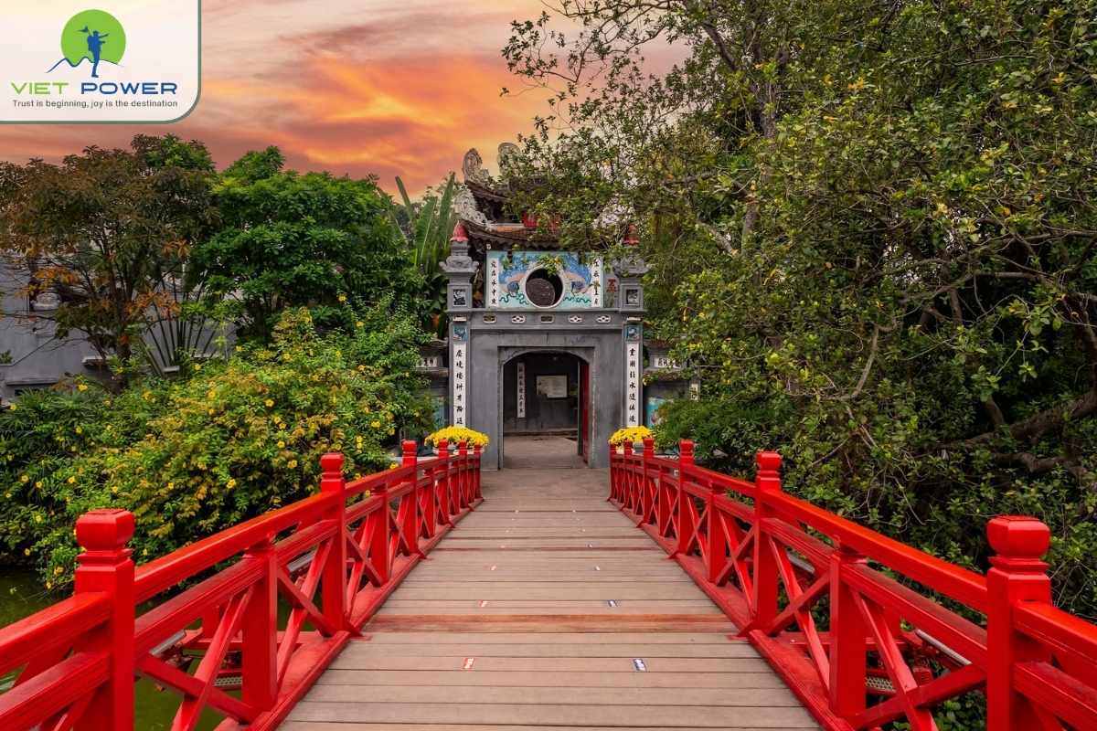 Ngoc-Son-Temple (2)