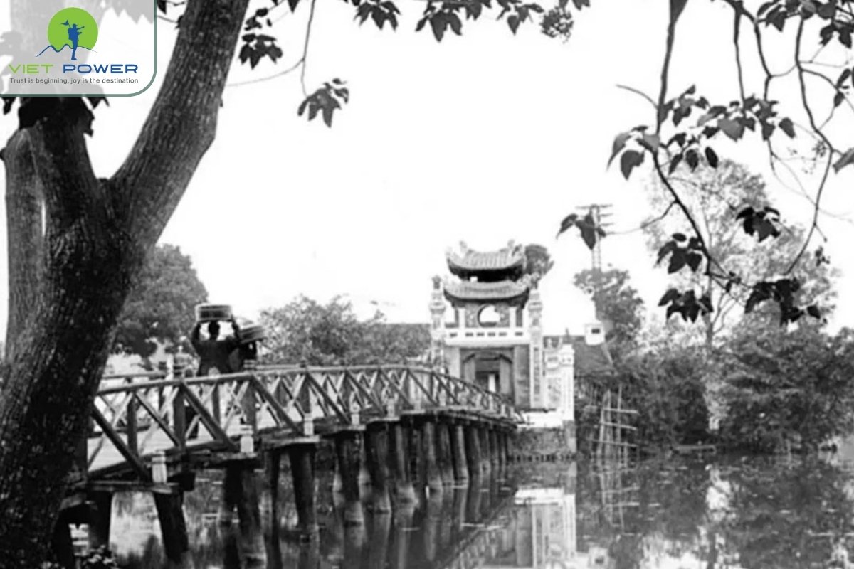 Ngoc-Son-Temple (3)