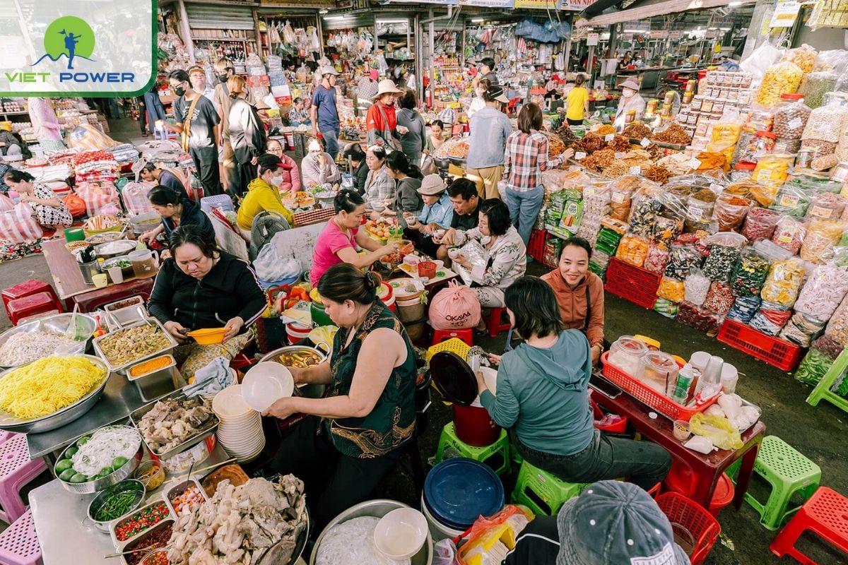 Con Market 290 Hung Vuong Street, Hai Chau District