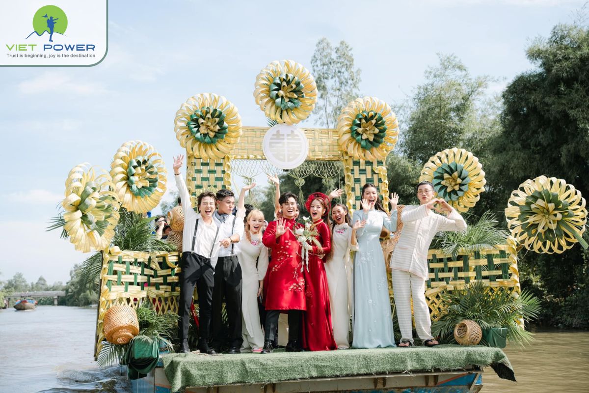 Wedding Gifts and Customs (3)