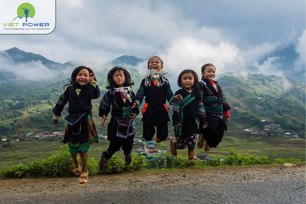 What Do the Terraces Look Like in April