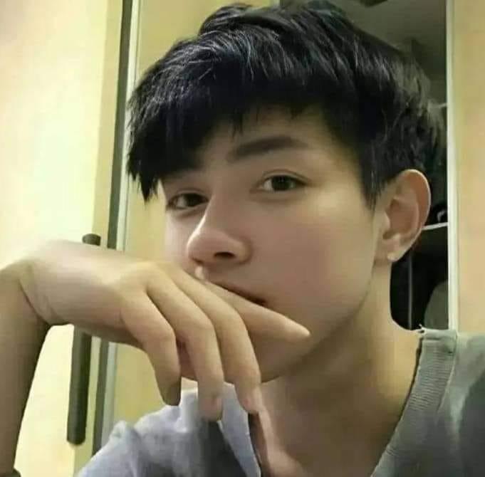 Mark Dela Cruz
