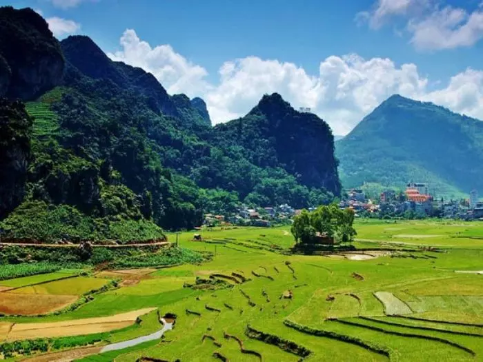 Discover The True Beauty of Northeast Vietnam 5-Day Tour