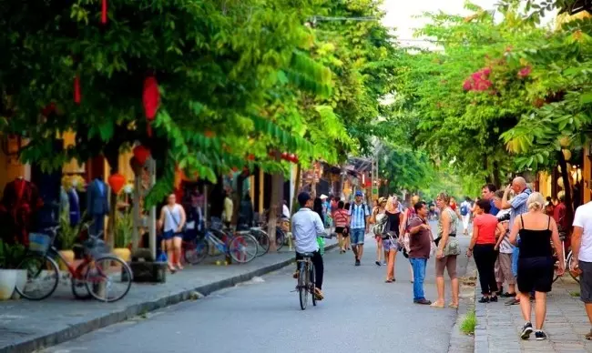 Da Nang - Hoi An Beach 4-Day Tour