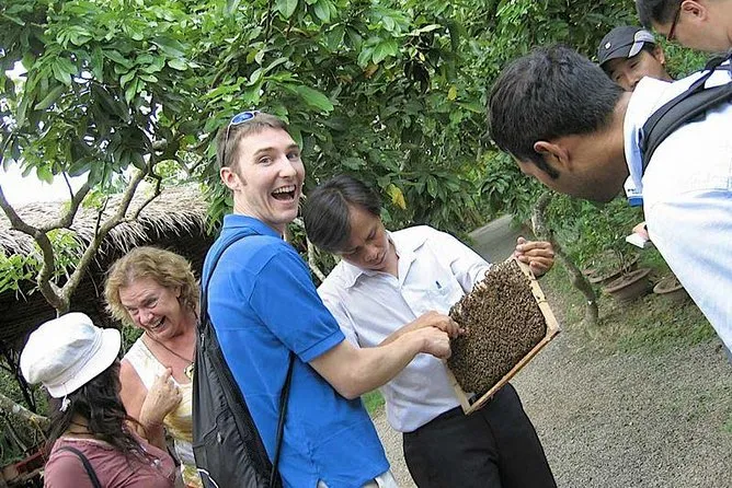 Welcoming Mekong Delta Group Tour in 1 Day