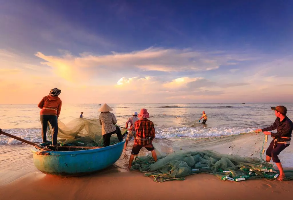 Active Beach Getaway in Southern Vietnam 10-Day Tour
