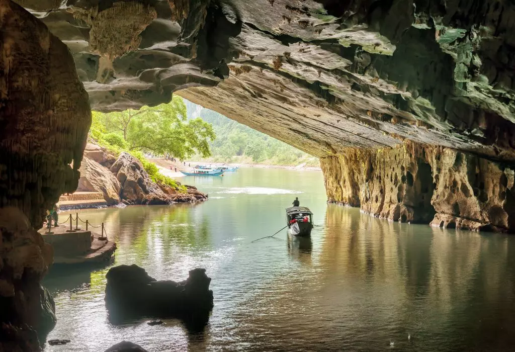 Dive into the Heart of Vietnam's Colorful Tapestry in 14 Days