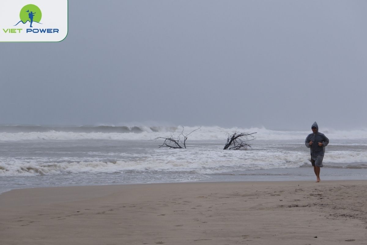 October is stormy season, so it's not advisable to go outside.