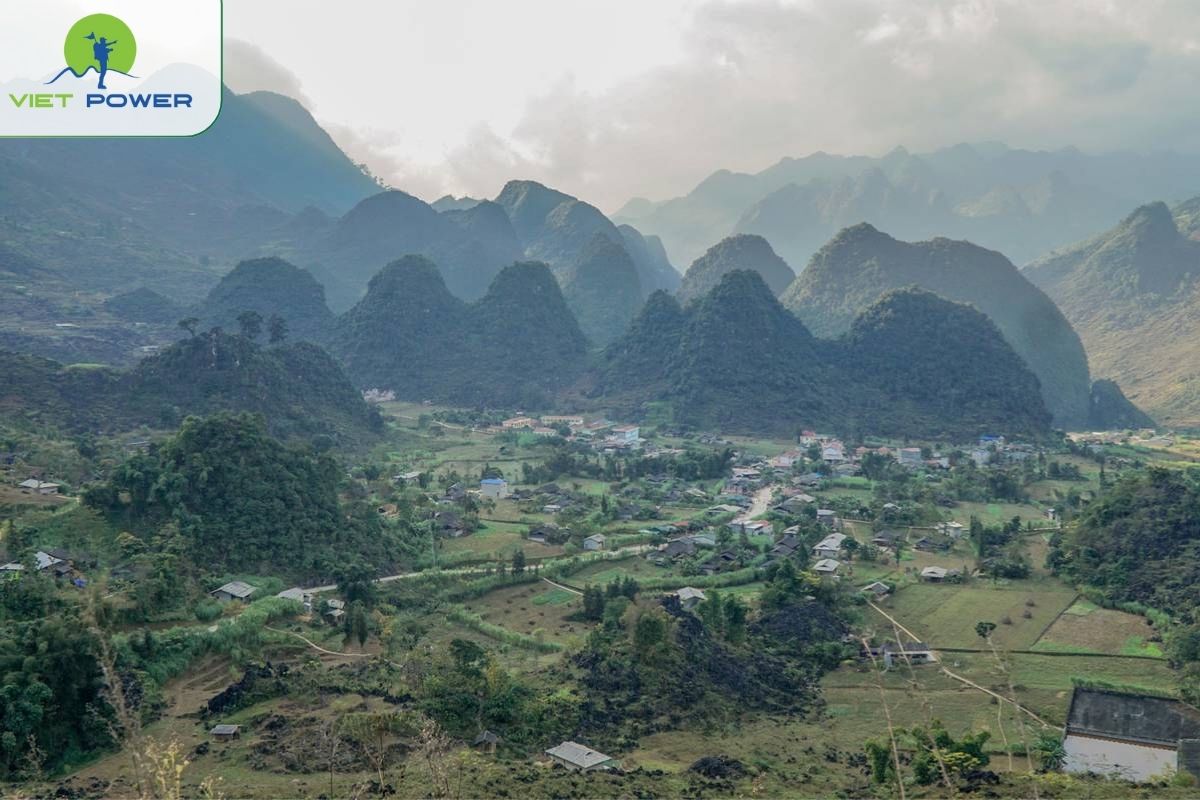 Du Gia (Ha Giang) 