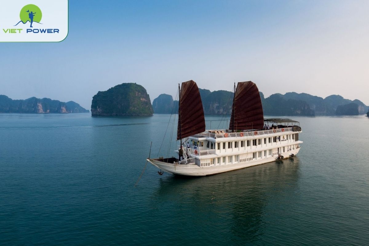 Garden Bay Legend Cruise