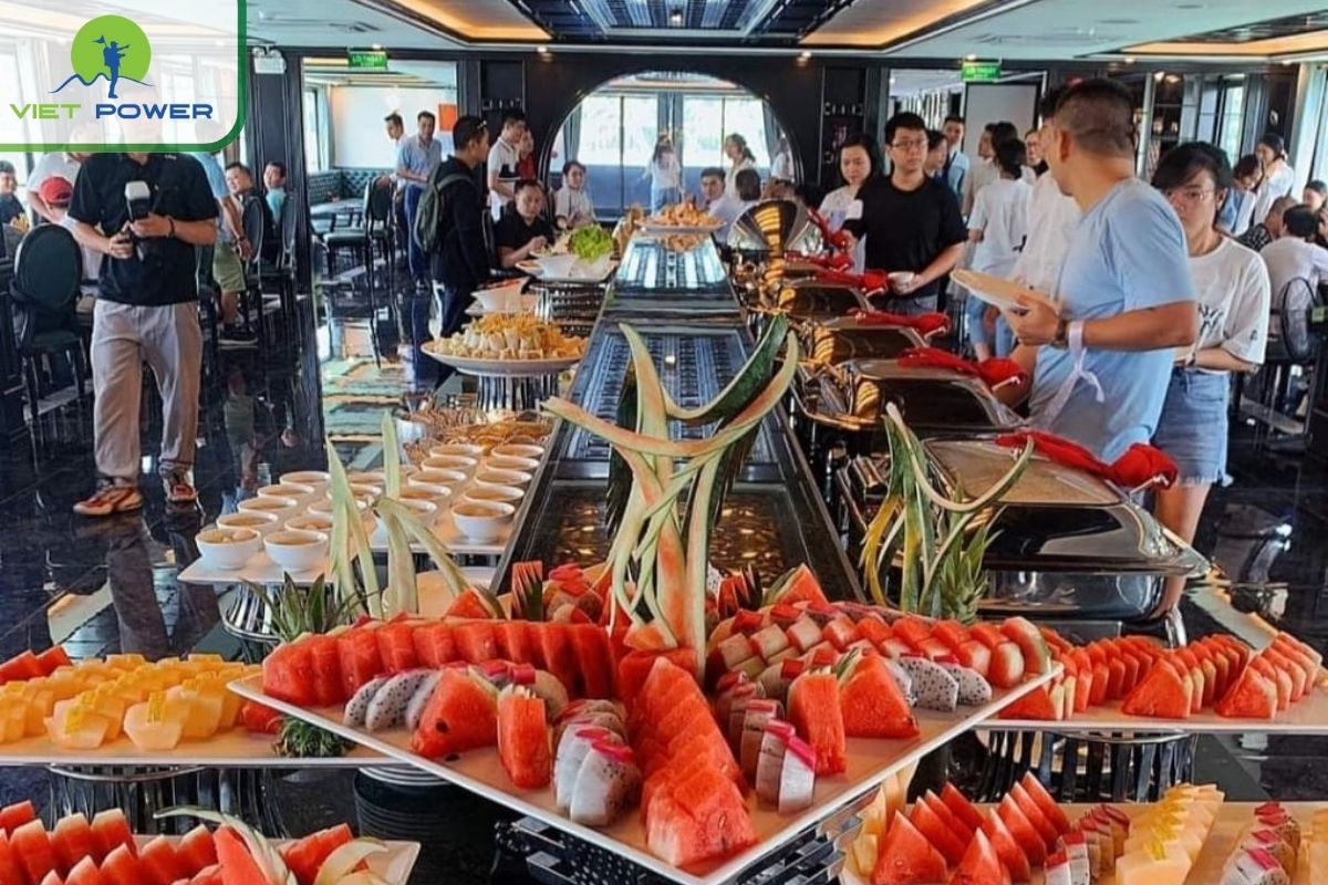 Light breakfast at Rita Cruise