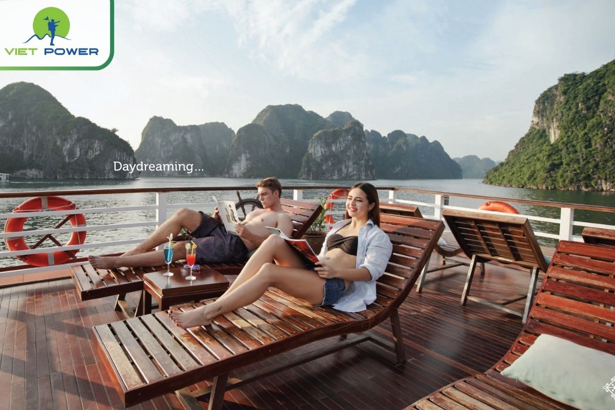 Relaxation time on the sundeck