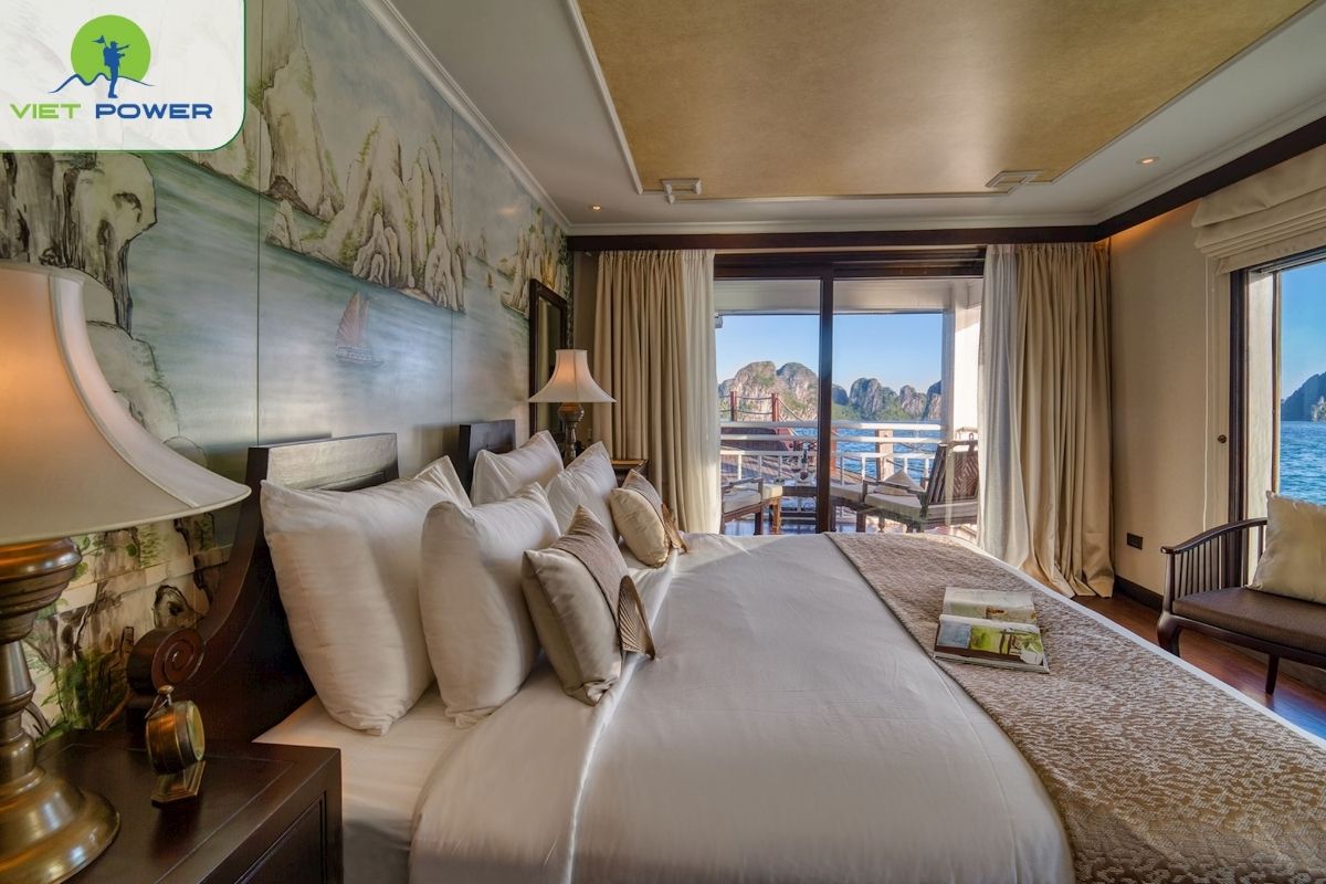 Junior Suites (Water & Mountain)