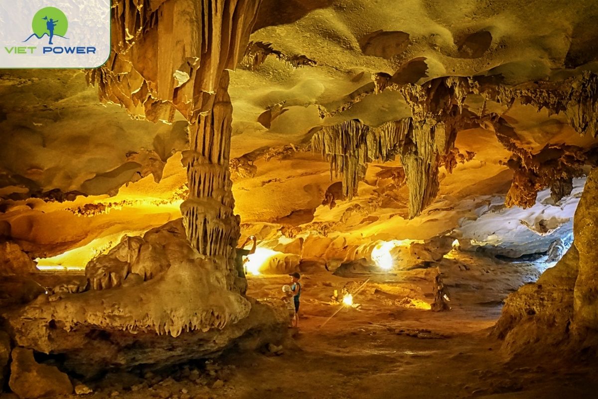 Thien Canh Son Cave