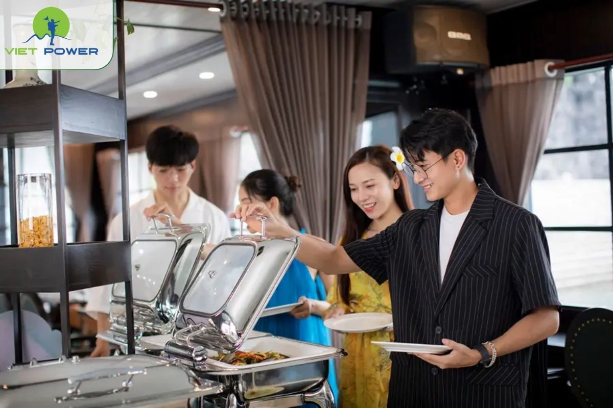 Seafood buffet or set-menu lunch