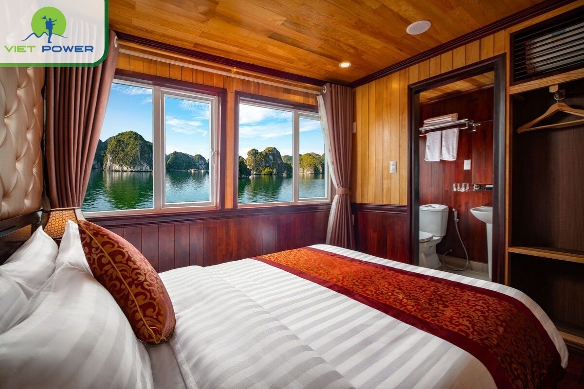 Deluxe Ocean View Double Cabin