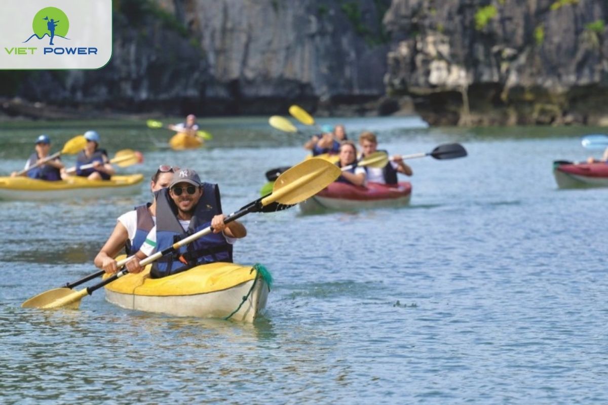 Kayaking at Tung Sau Pearl Farm