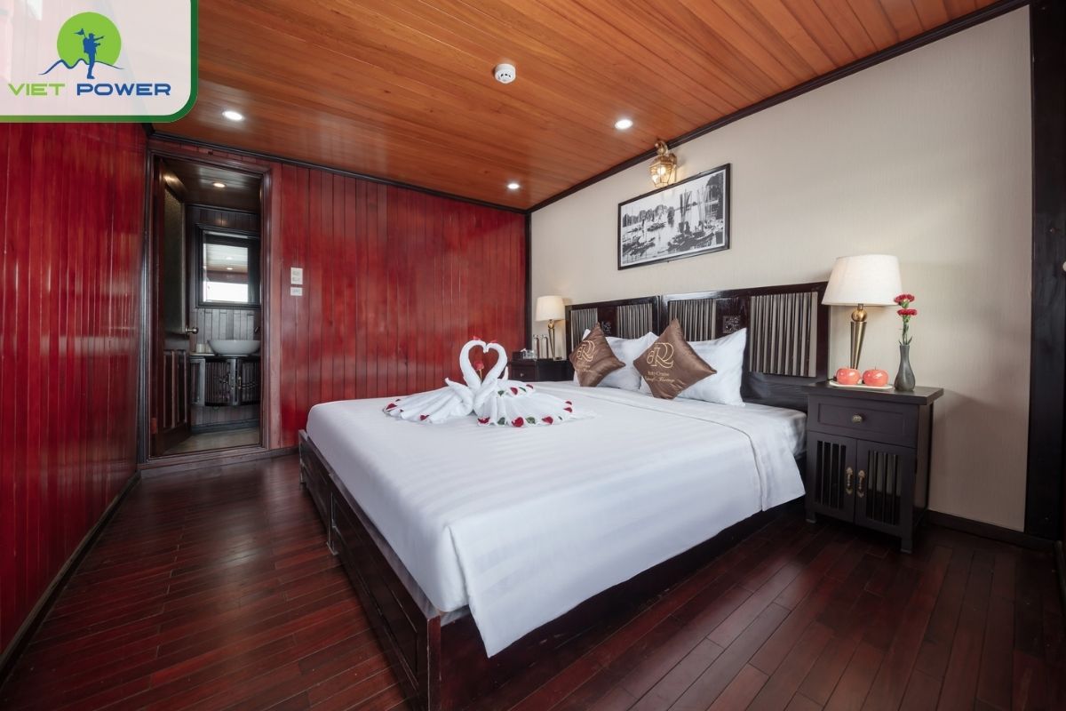 Honeymoon Suite Cabin