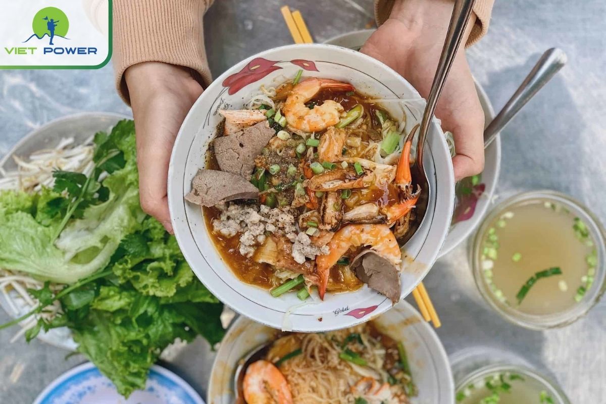 Hu Tieu