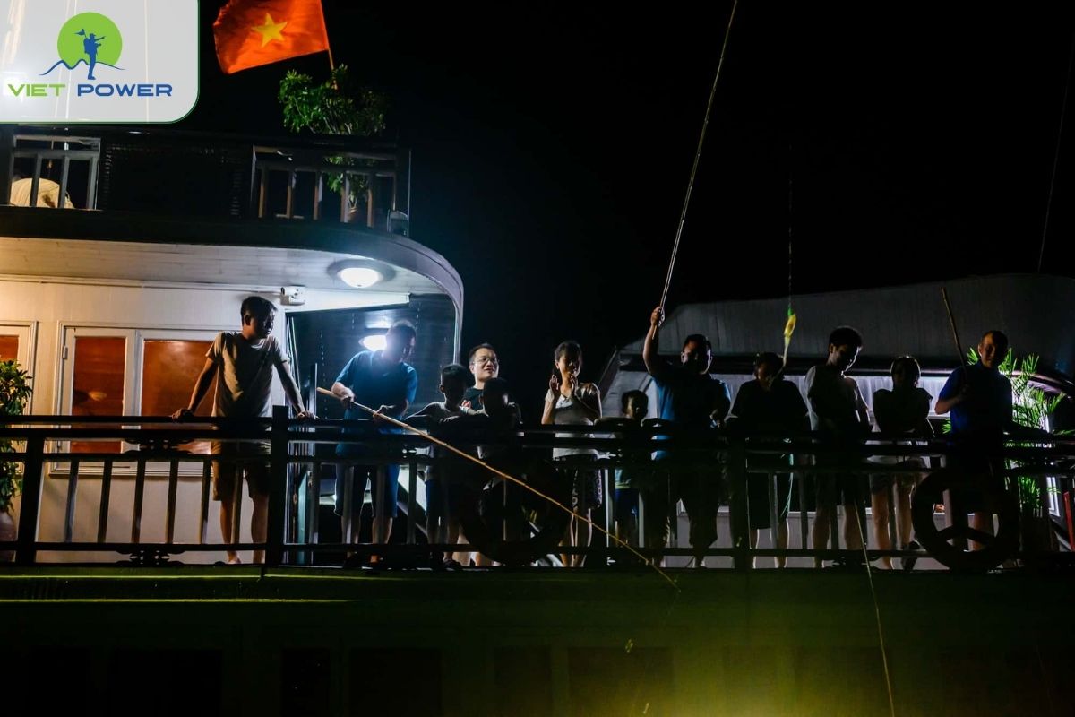 Squid fishing for night entertainment