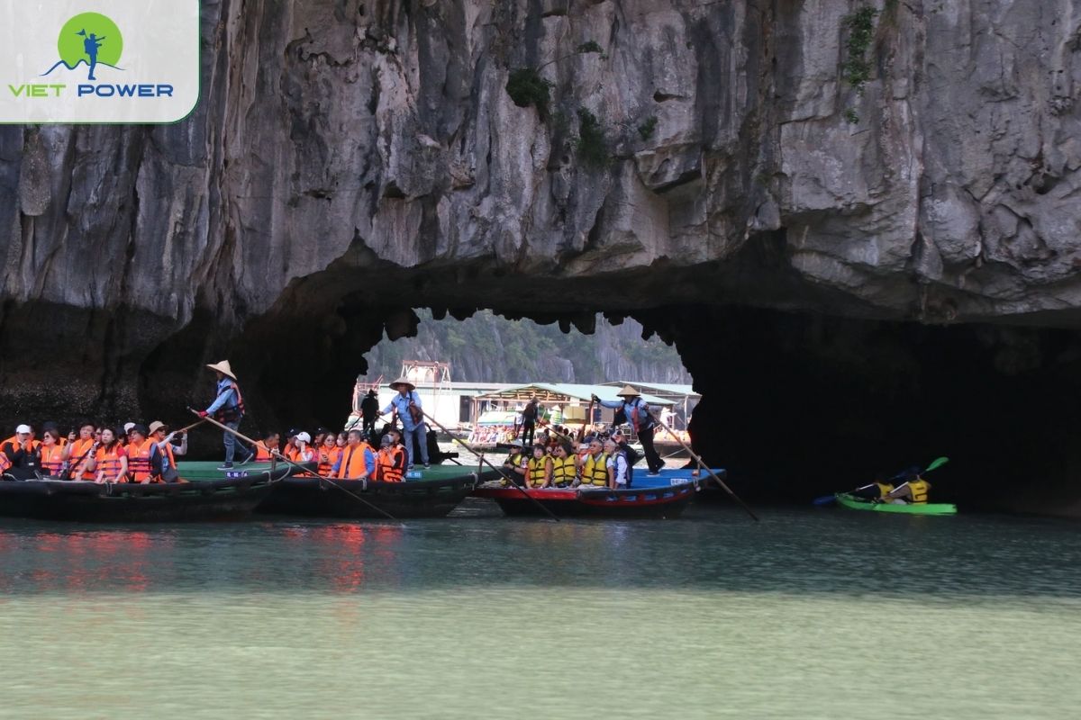 Luon Cave kayaking or bamboo boat