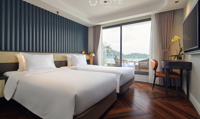 Elite Senior Suite