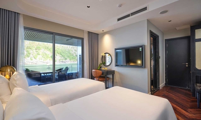Elite Senior Suite