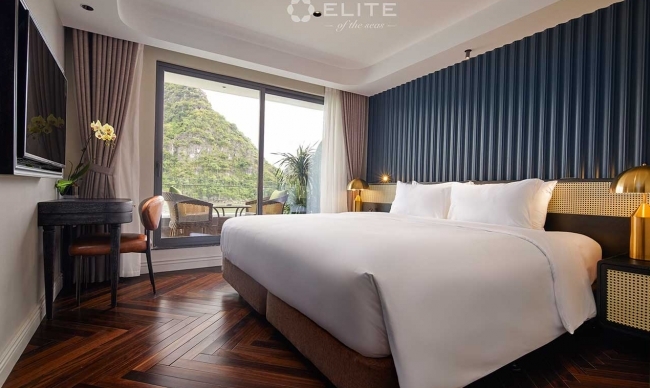 Elite Senior Suite