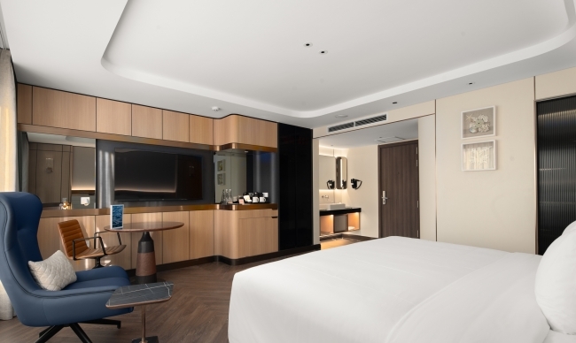 Ocean Balcony Suite