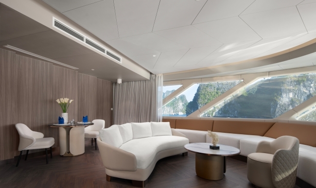 The Oceania Suite