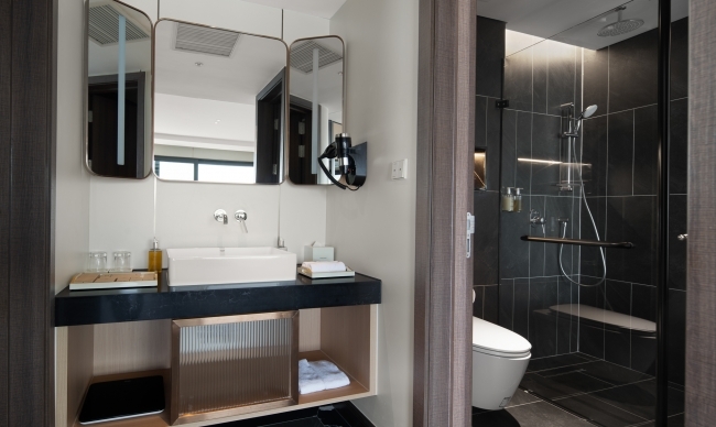 Veranda Suite